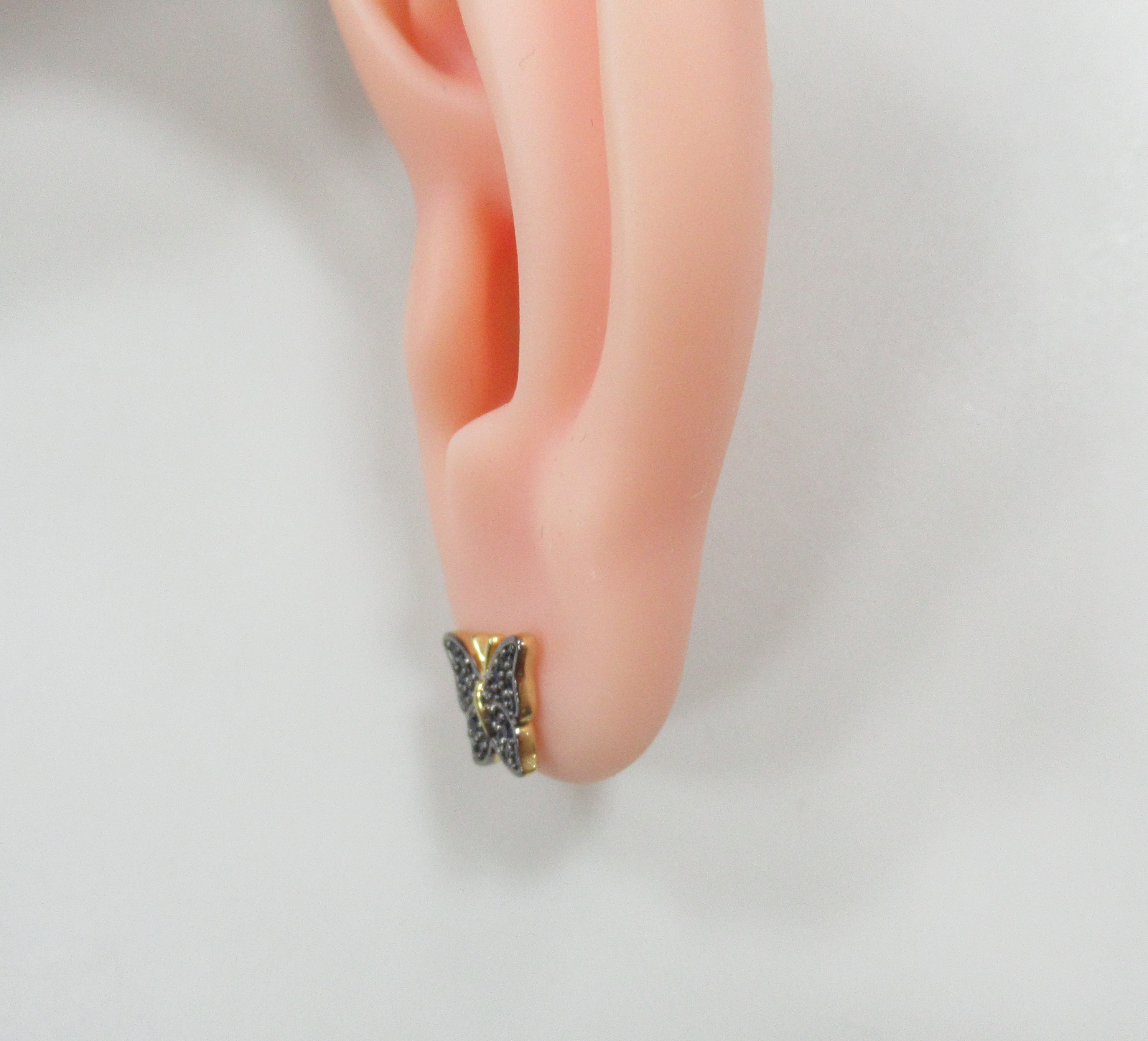 Серебряные серьги-пусеты с сапфирами "Бабочки"